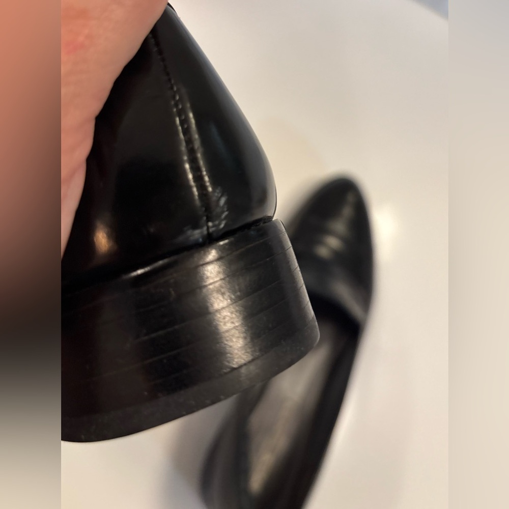 Via Spiga Black Patent Leather Pointed Loafers - Picture 4 of 15